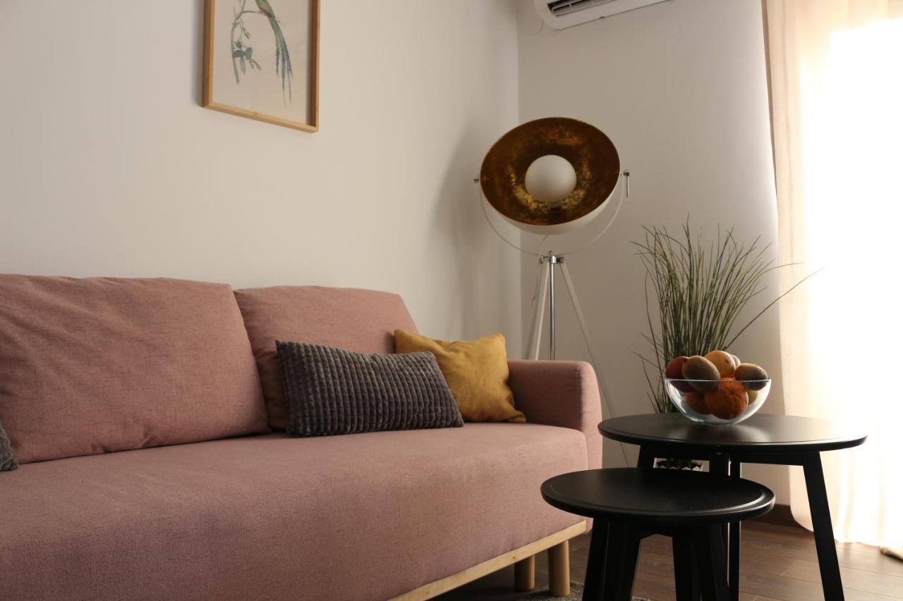 Luca, Digital Nomad Getaway Studio Apartment Zagreb Exterior foto